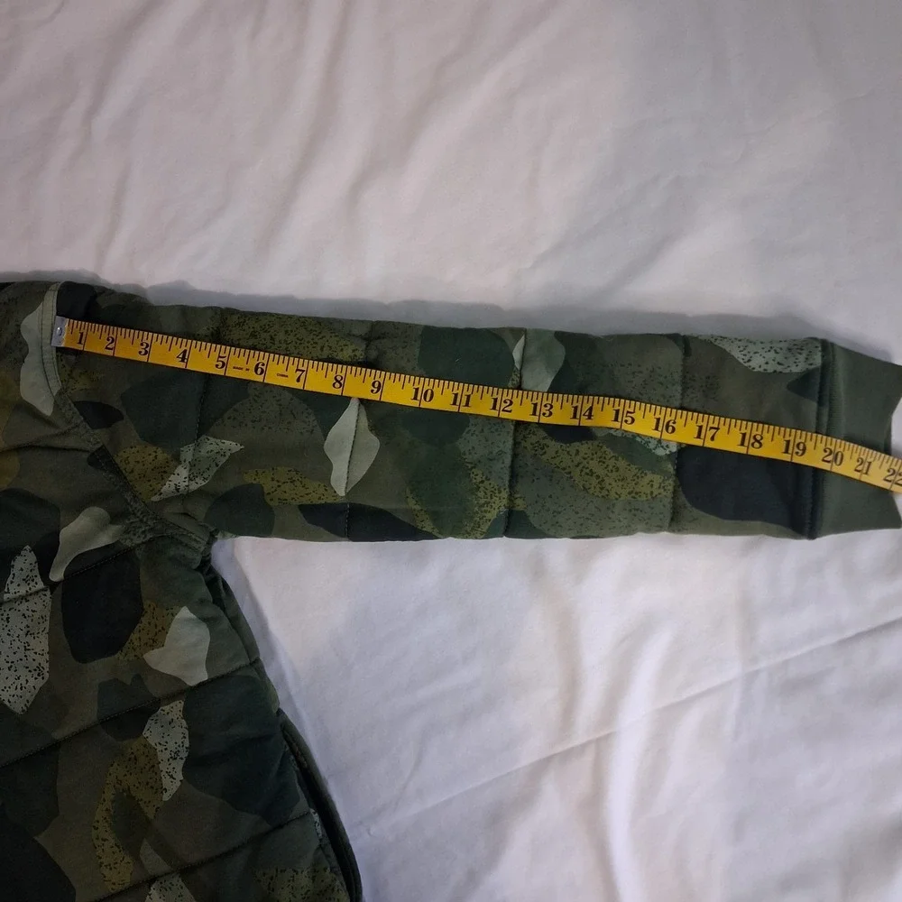 Tea Collection Jacket Youth Size‎ XL 12-14 Quilted  Green Camouflage Fall Spring